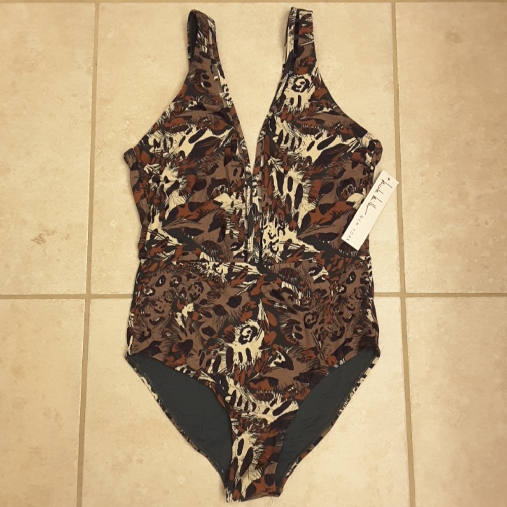 Nicole Miller Bathing Suit Size 10